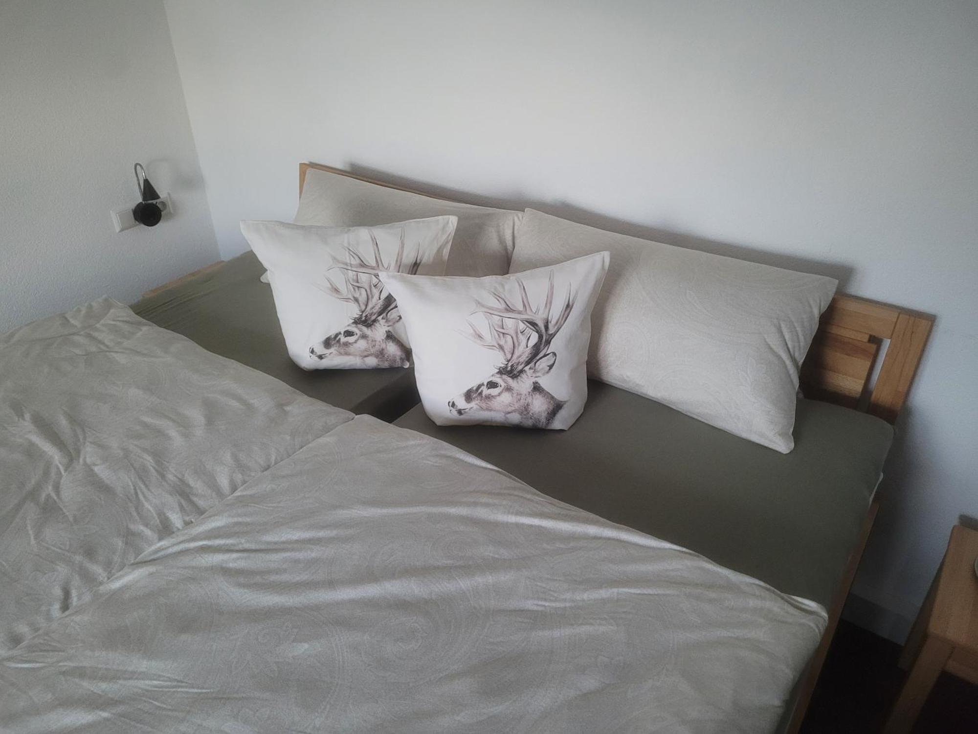 I24Rooms - Gaestezimmer Mit Eigenem Garten Legau المظهر الخارجي الصورة
